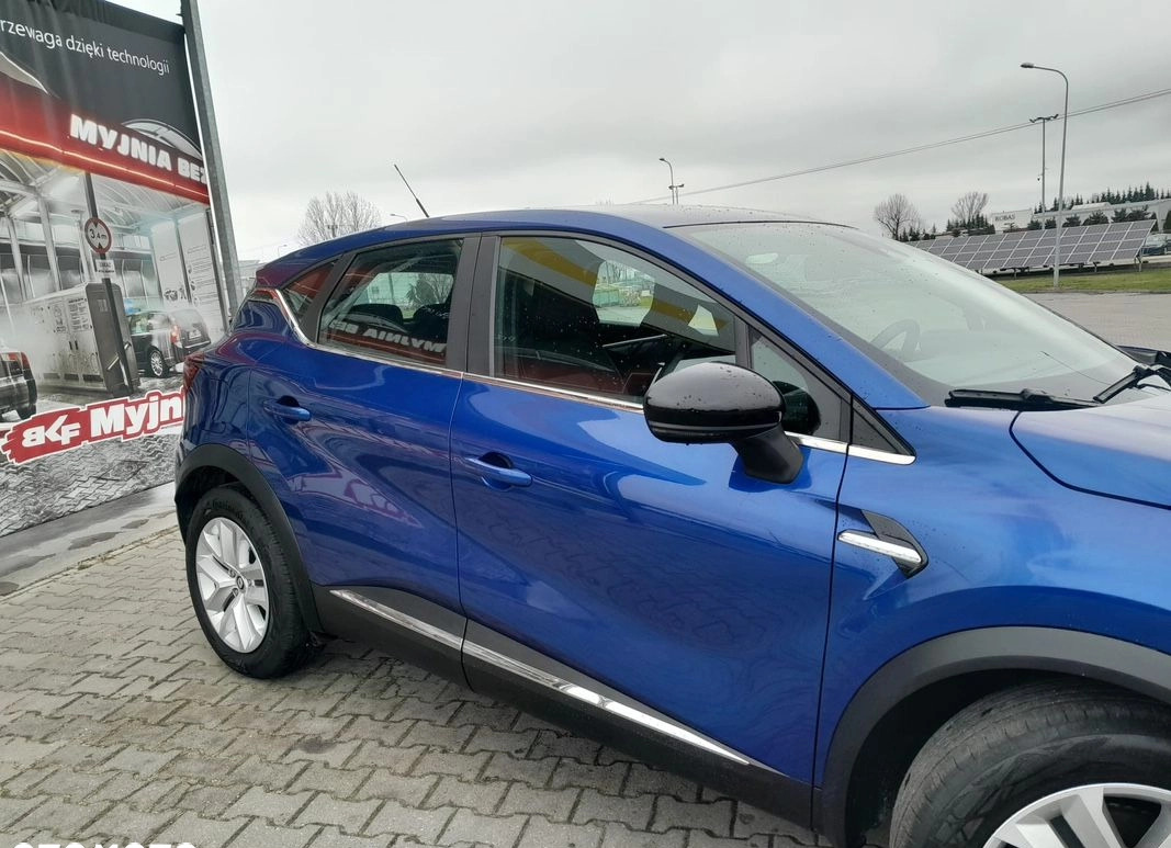 Renault Captur cena 89700 przebieg: 15536, rok produkcji 2022 z Stąporków małe 172